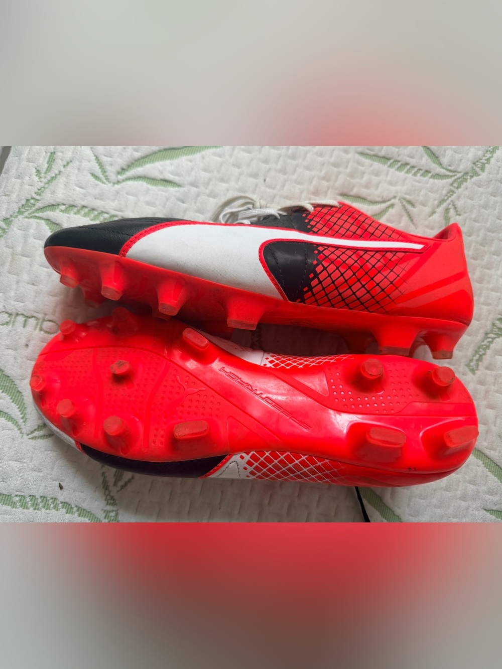 Puma Soccer Cleats in White, Black & Red - Picture 3 of 5